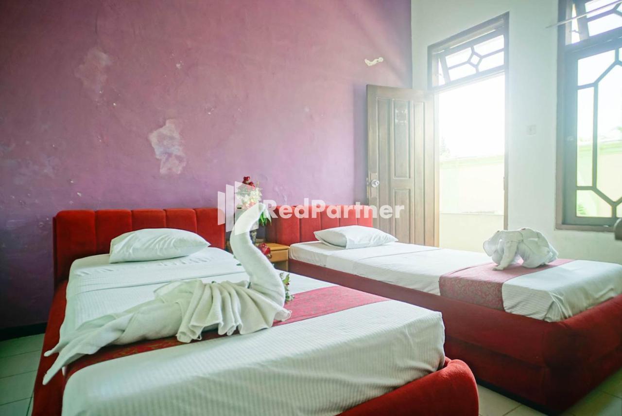 Hotel Grand Palem Redpartner Batu  Exterior photo